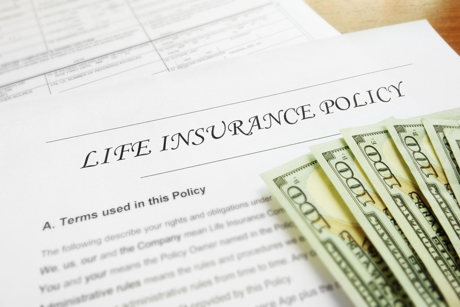 When do you have to pay taxes on a life insurance payout?